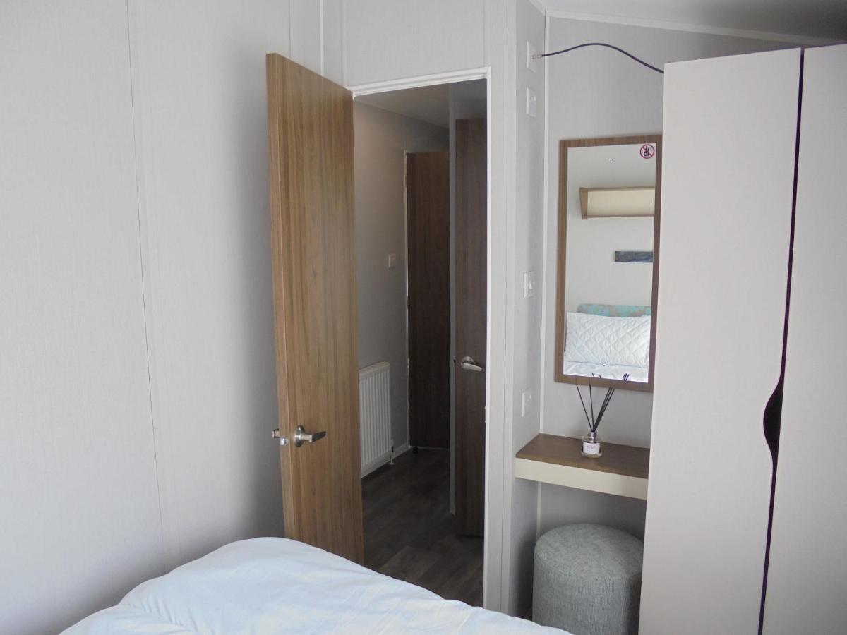 Kingfisher : Seasons:- 8 Berth, Central Heated, Close To Site Shop Ingoldmells Eksteriør bilde